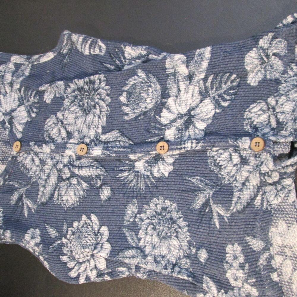 Jrs sz s dressy tank by Derek Heart